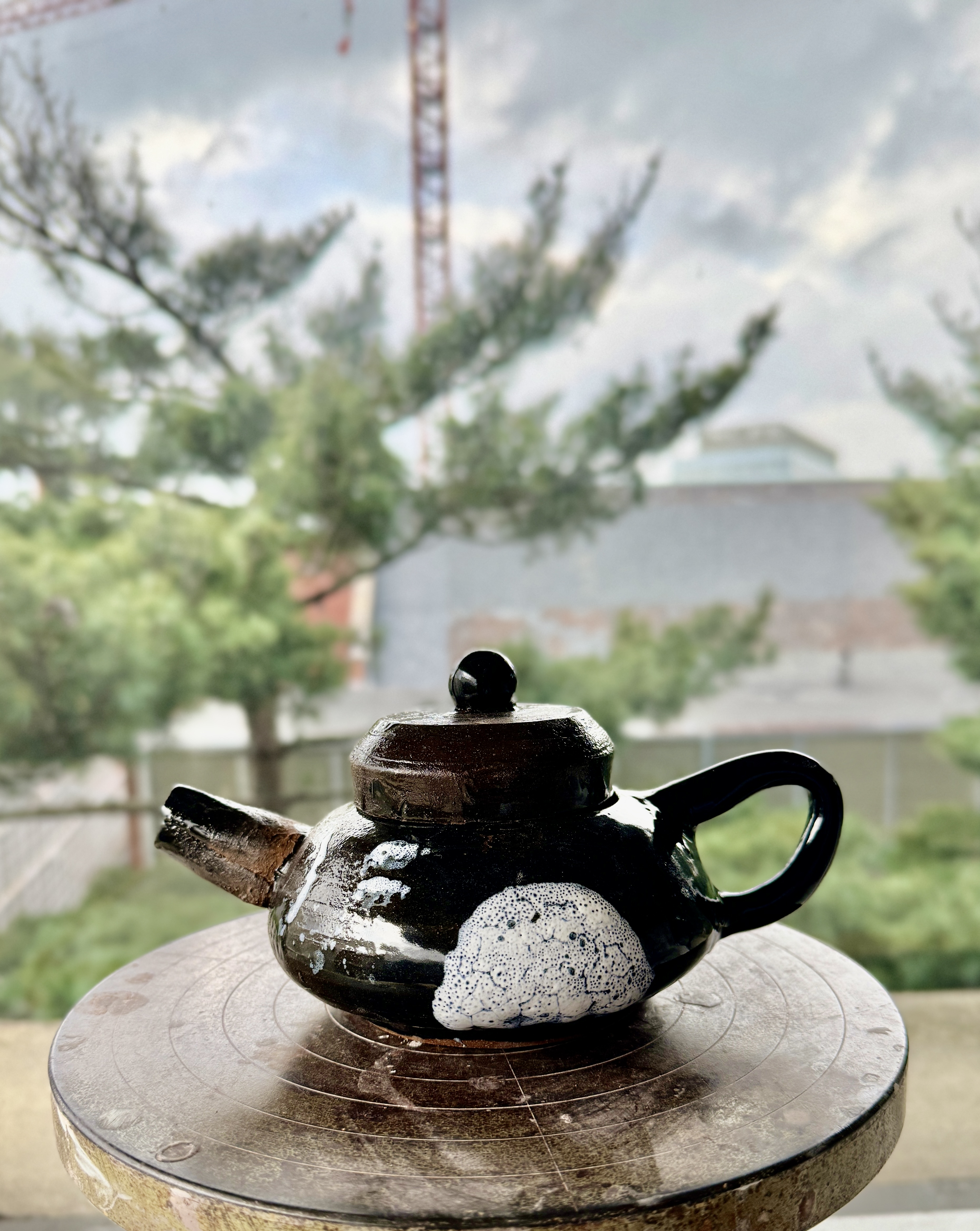 Khaled Kashmiri Teapot